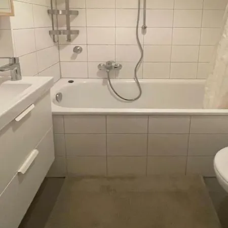 Zentrale In Dusseldorf-flingern Lejlighed *